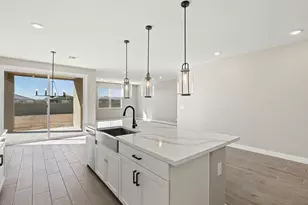 17626 W College Dr, Goodyear, AZ 85395 - Photo 7