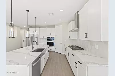 17626 W College Drive, Goodyear, AZ 85395 - Photo 5