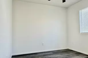 8750 E Lindner Ave, Mesa, AZ 85209 - Photo 17