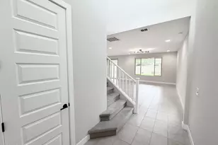 22038 N 28th Pl, Phoenix, AZ 85050 - Photo 7