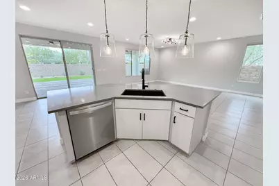 22038 N 28th Place, Phoenix, AZ 85050 - Photo 13