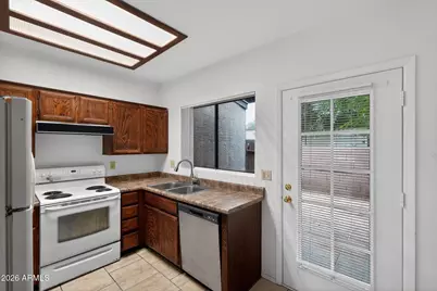 7801 N 44th Drive #1143, Glendale, AZ 85301 - Photo 3