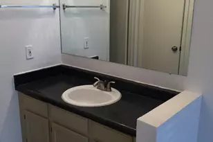 14203 N 19th Ave, Phoenix, AZ 85023 - Photo 9