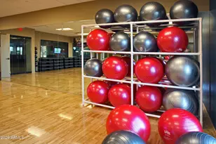 18062 W Tanglewood Dr, Goodyear, AZ 85338 - Photo 57