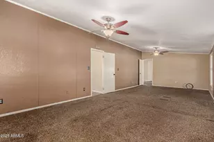 21137 W Dove Valley Rd, Wittmann, AZ 85361 - Photo 7