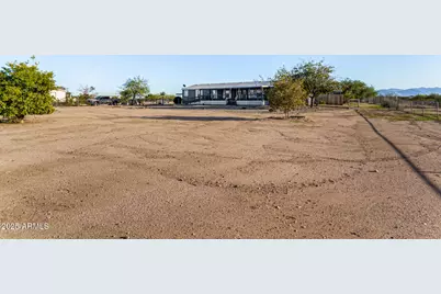 21137 W Dove Valley Road, Wittmann, AZ 85361 - Photo 35