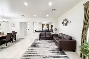 8647 W Brown St, Peoria, AZ 85345 - Photo 5