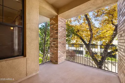 2989 N 44th Street #2023, Phoenix, AZ 85018 - Photo 13
