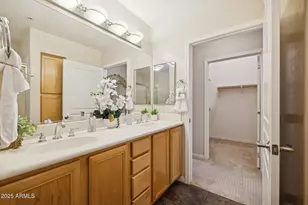 2989 N 44th St, Phoenix, AZ 85018 - Photo 15