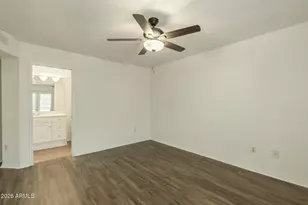 1446 E Grovers Ave, Phoenix, AZ 85022 - Photo 19