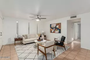 3029 W Shaw Butte Dr, Phoenix, AZ 85029 - Photo 9