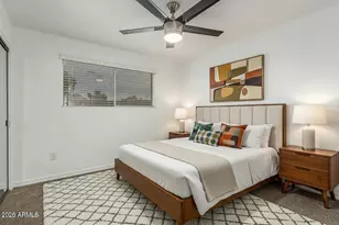 3029 W Shaw Butte Dr, Phoenix, AZ 85029 - Photo 23