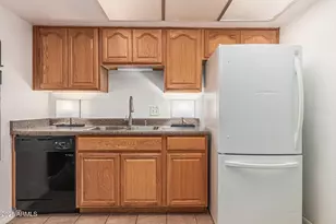 3029 W Shaw Butte Dr, Phoenix, AZ 85029 - Photo 11