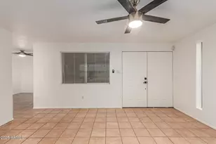 3029 W Shaw Butte Dr, Phoenix, AZ 85029 - Photo 7