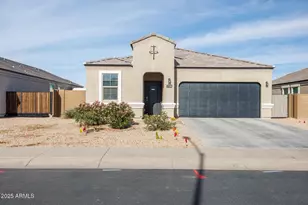 1144 E Gabrilla Dr, Casa Grande, AZ 85122 - Photo 1