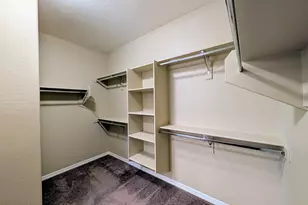 923 S Osborn Ln, Gilbert, AZ 85296 - Photo 57