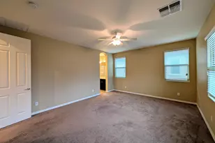 923 S Osborn Ln, Gilbert, AZ 85296 - Photo 53