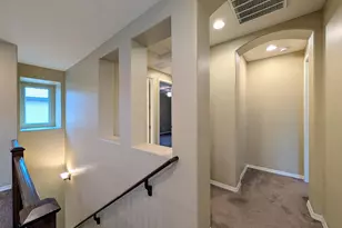 923 S Osborn Ln, Gilbert, AZ 85296 - Photo 45