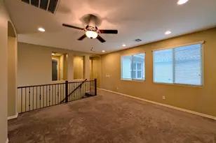 923 S Osborn Ln, Gilbert, AZ 85296 - Photo 35