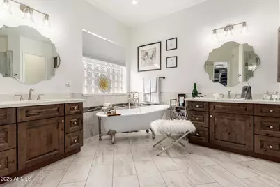 1711 W Prescott Drive, Chandler, AZ 85248 - Photo 21