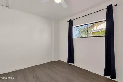 329 N 17th Drive, Phoenix, AZ 85007 - Photo 43