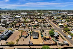 329 N 17th Dr, Phoenix, AZ 85007 - Photo 13