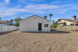 329 N 17th Dr, Phoenix, AZ 85007 - Photo 57