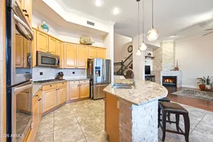 4909 E Hamblin Dr, Phoenix, AZ 85054 - Photo 5