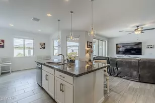 12048 E Chevelon Trail, Gold Canyon, AZ 85118 - Photo 15