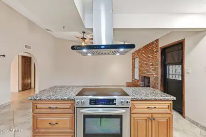 1305 N Spring Circle, Mesa, AZ 85203 - Photo 5