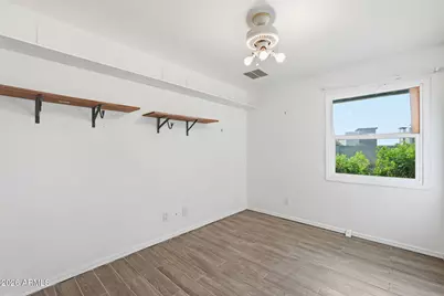 5517 W Zoe Ella Way, Glendale, AZ 85306 - Photo 19