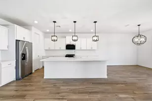 17719 W Illini St, Goodyear, AZ 85338 - Photo 3