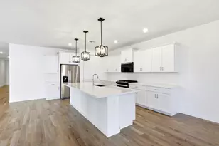 17719 W Illini St, Goodyear, AZ 85338 - Photo 5