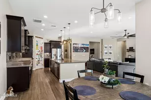 3921 E Chestnut Ln, Gilbert, AZ 85298 - Photo 5