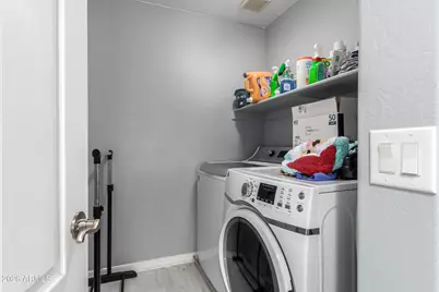 907 S Henry Lane, Gilbert, AZ 85296 - Photo 23