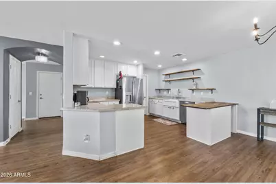 907 S Henry Lane, Gilbert, AZ 85296 - Photo 3