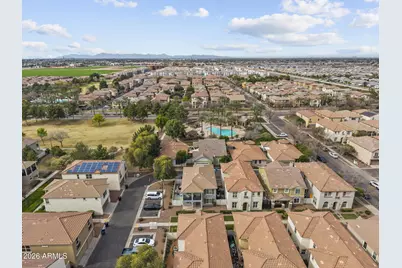 907 S Henry Lane, Gilbert, AZ 85296 - Photo 13