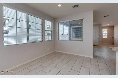 3661 E Stiles Lane, Gilbert, AZ 85295 - Photo 11