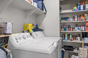 7264 W Cactus Wren Dr, Glendale, AZ 85303 - Photo 17