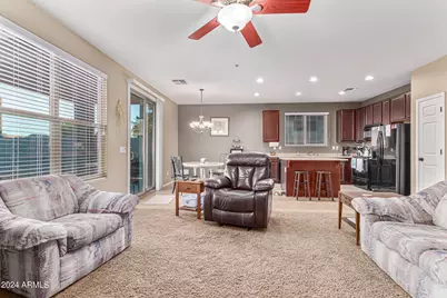 17297 N Cosa Street, Maricopa, AZ 85138 - Photo 11