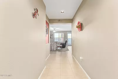 17297 N Cosa Street, Maricopa, AZ 85138 - Photo 5