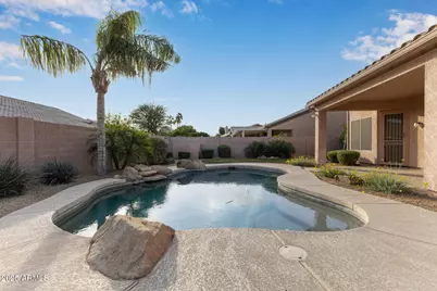 13611 W La Reata Avenue, Goodyear, AZ 85395 - Photo 27