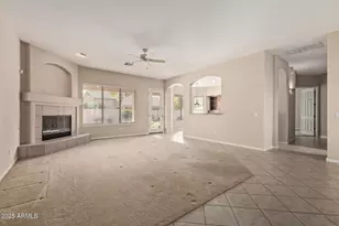 13611 W La Reata Ave, Goodyear, AZ 85395 - Photo 5