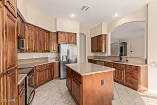 13611 W La Reata Ave, Goodyear, AZ 85395 - Photo 11