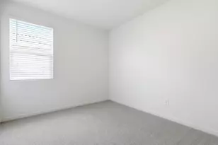 4128 W Erik Ln, San Tan Valley, AZ 85144 - Photo 7