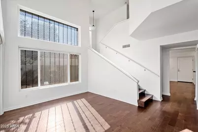 4028 E Sunnyside Drive, Phoenix, AZ 85028 - Photo 11