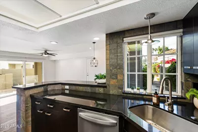 4028 E Sunnyside Drive, Phoenix, AZ 85028 - Photo 15