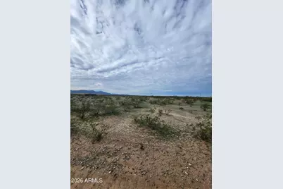 0 186 -- #-, Surprise, AZ 85387 - Photo 5