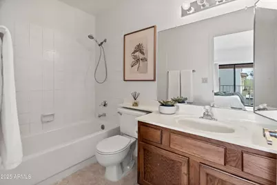 1017 E Maryland Avenue #213, Phoenix, AZ 85014 - Photo 11