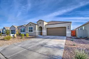 5267 E Diatomite Dr, San Tan Valley, AZ 85143 - Photo 5